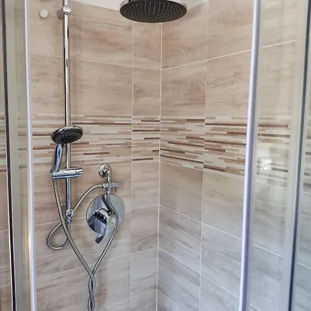 Via Di Sotto N9 - Aq Paganica